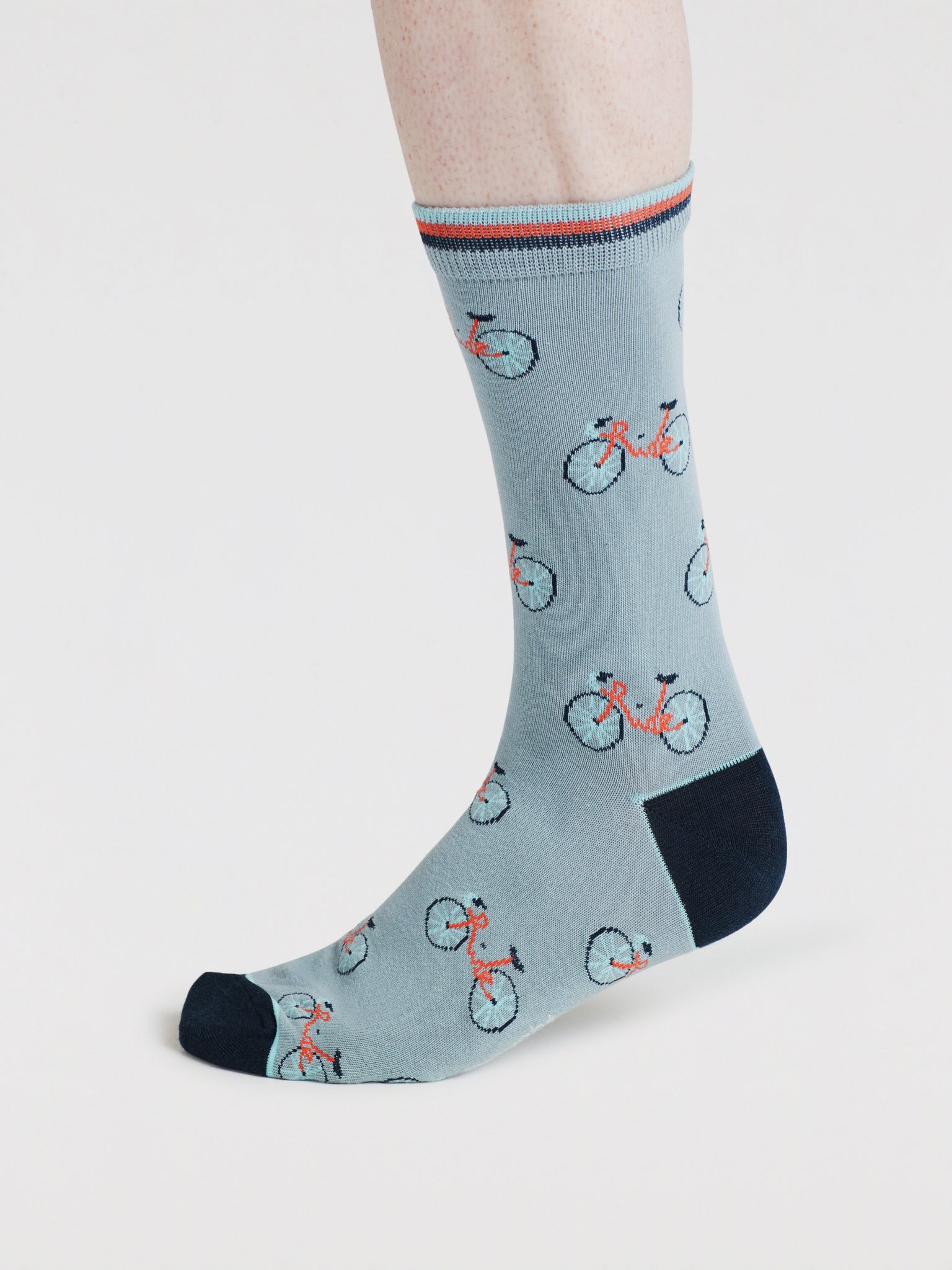 Chaussettes vélo (homme) en bambou dans une pochette