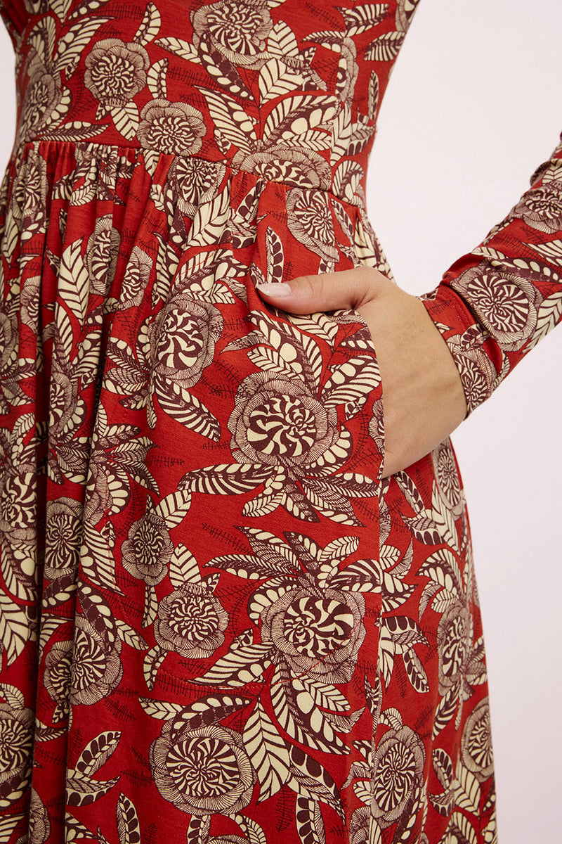 Robe rouge motif floral en Ecovero
