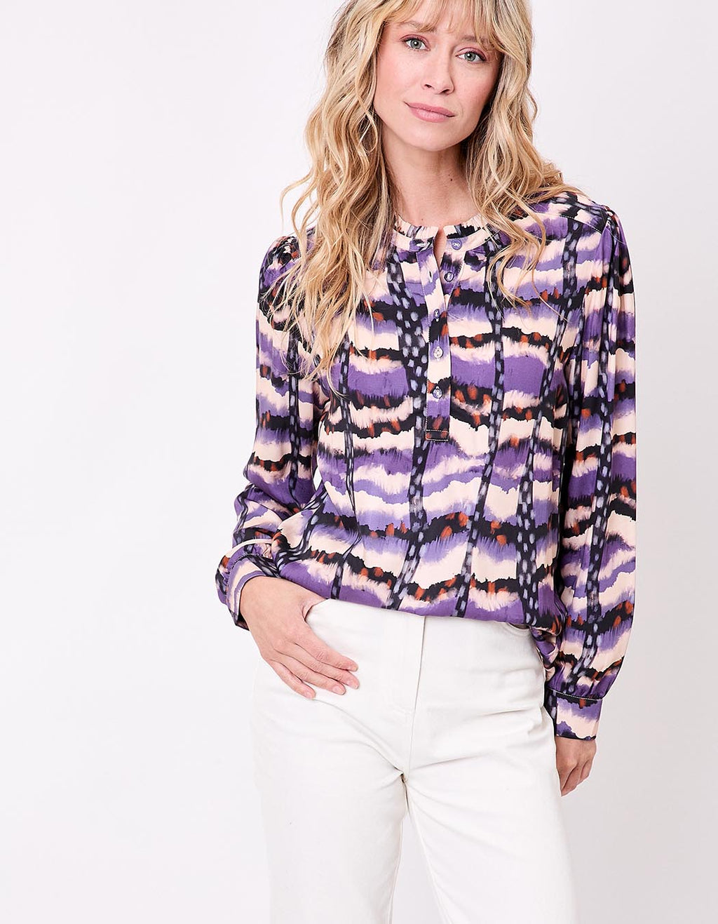 Chemisier-Bill-mauve-beige-imprimé-vagues-Ecovero-La-Fiancee