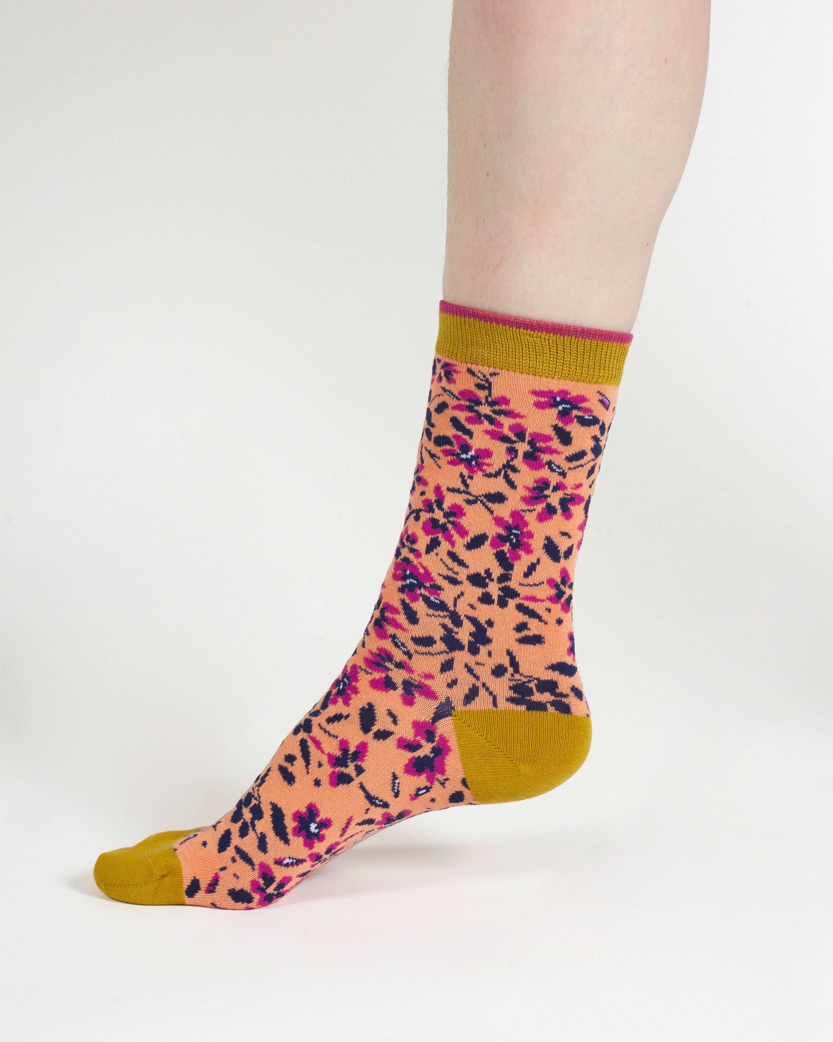 Coffret chaussettes motif floral en bambou