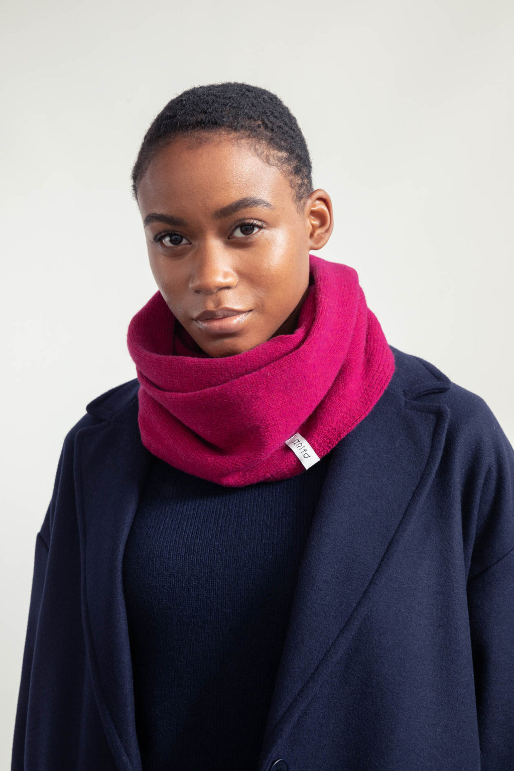 Tour de cou "snood" rose fuchsia en laine recyclée Rifo